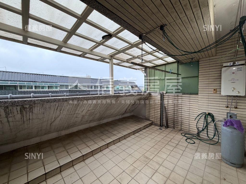 近小學寧靜前院停車別墅房屋室內格局與周邊環境