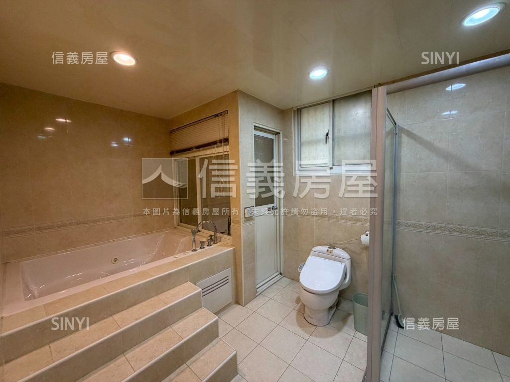 近小學寧靜前院停車別墅房屋室內格局與周邊環境