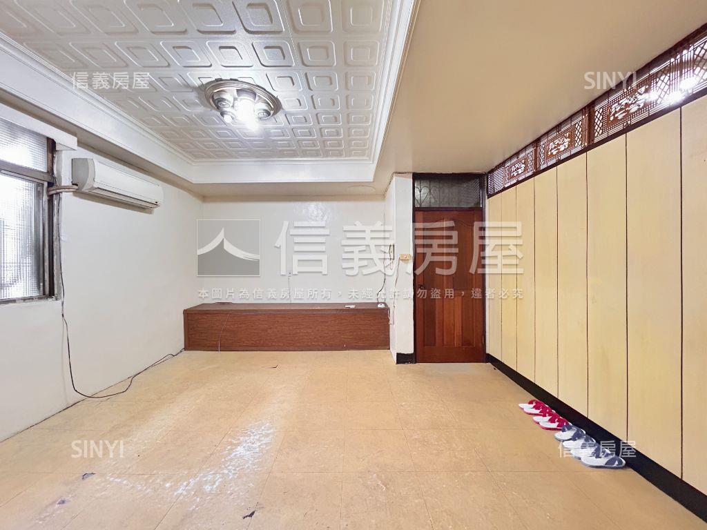 瓊泰安心成家低總三樓房屋室內格局與周邊環境