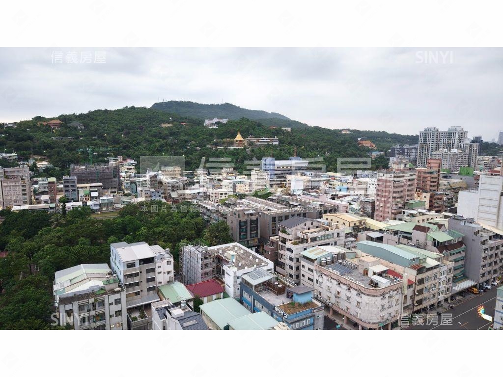 鹽埕公園首排土地房屋室內格局與周邊環境