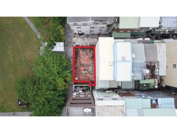 鹽埕公園首排土地