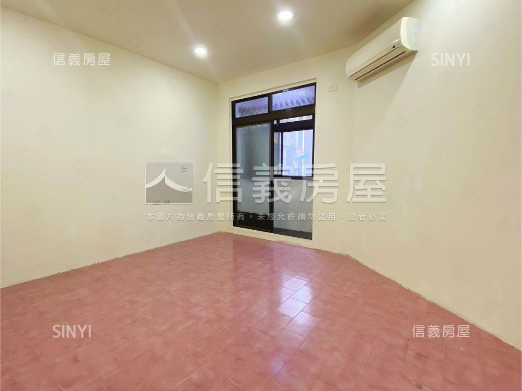 近竹蓮市場採光明亮３房房屋室內格局與周邊環境