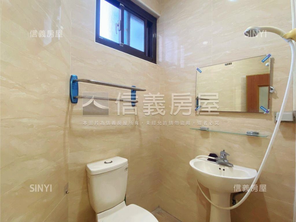 近竹蓮市場採光明亮３房房屋室內格局與周邊環境