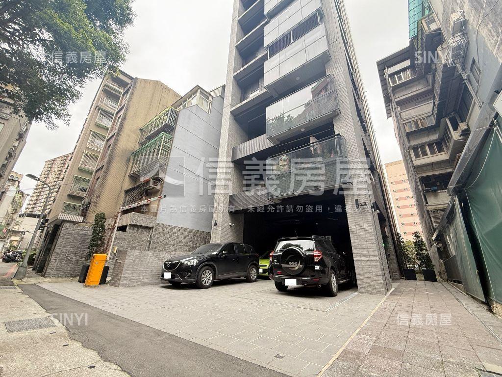 久康青沺美裝潢９樓房屋室內格局與周邊環境