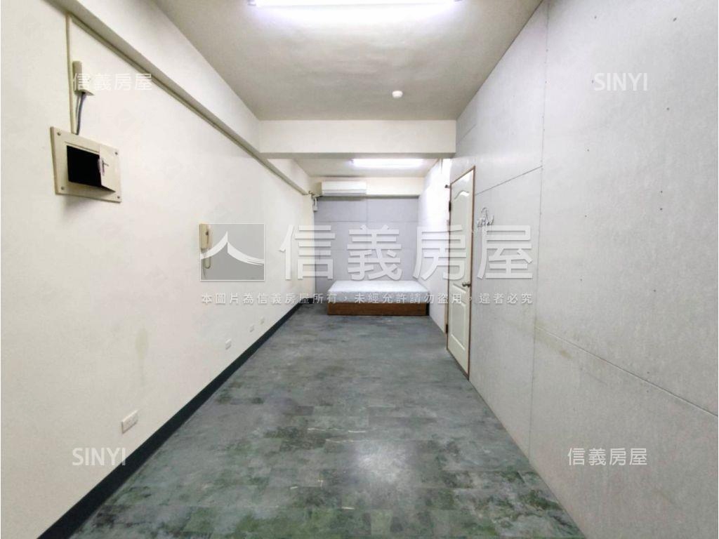 六合正路吃市金店面房屋室內格局與周邊環境