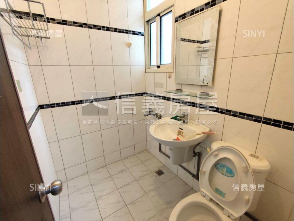 六合正路吃市金店面房屋室內格局與周邊環境