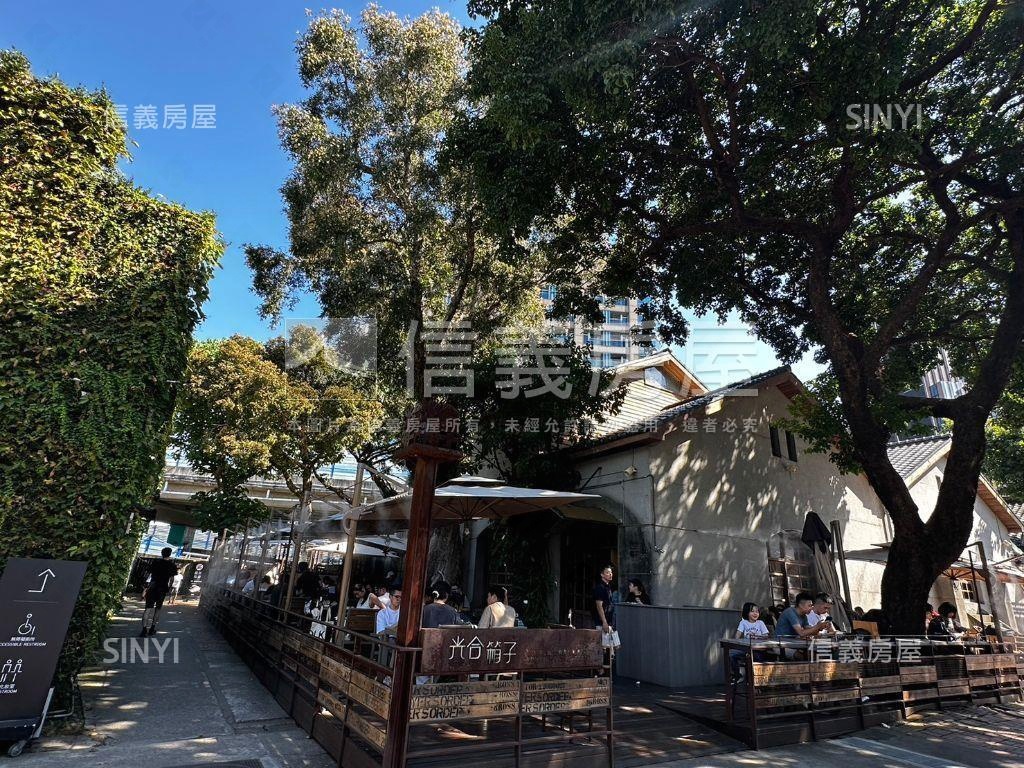 凱撒花園廣場近捷運３房房屋室內格局與周邊環境