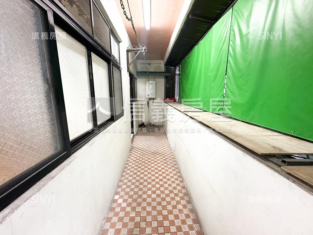 台中國小旁３樓雙陽台美寓房屋室內格局與周邊環境