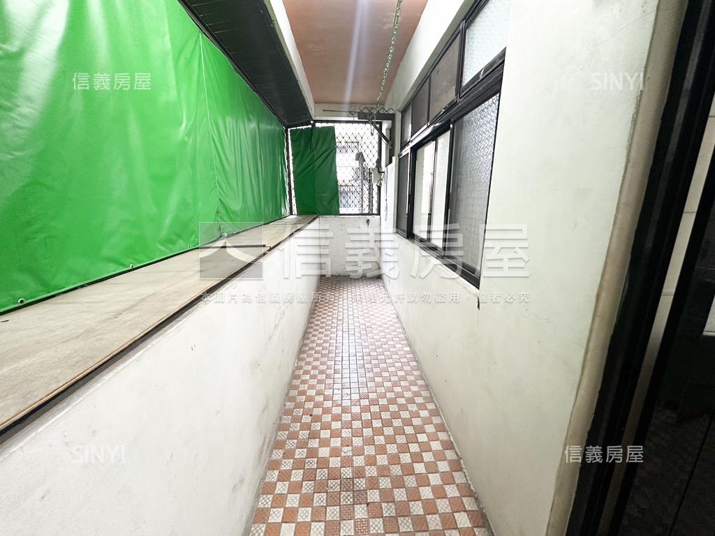 台中國小旁３樓雙陽台美寓房屋室內格局與周邊環境