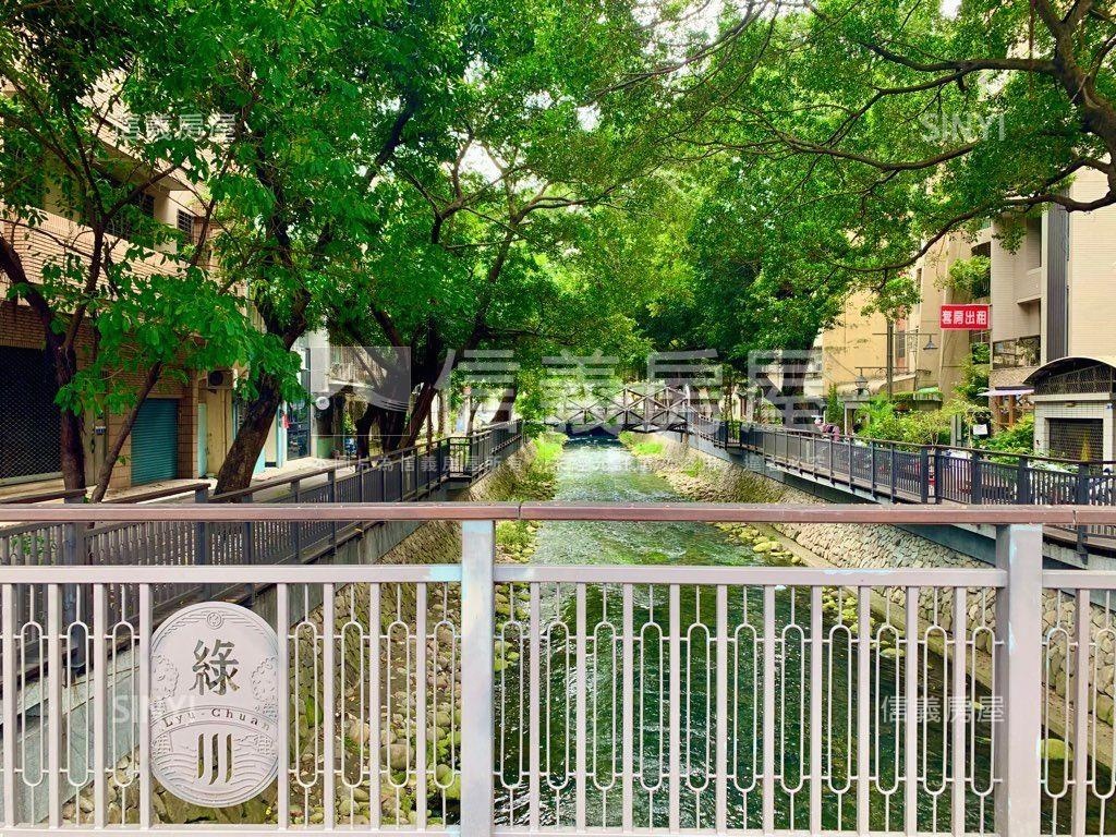 台中國小旁３樓雙陽台美寓房屋室內格局與周邊環境