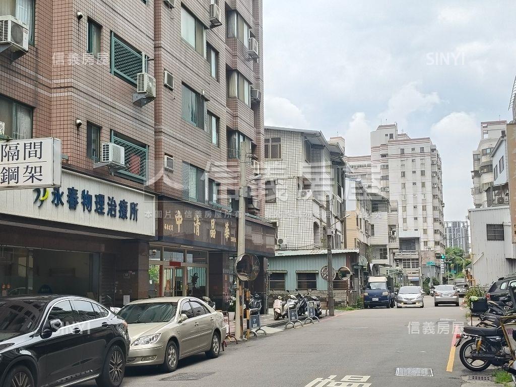 中清晶華４＋１室平面車位房屋室內格局與周邊環境