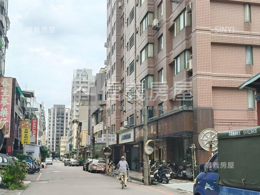 中清晶華４＋１室平面車位房屋室內格局與周邊環境