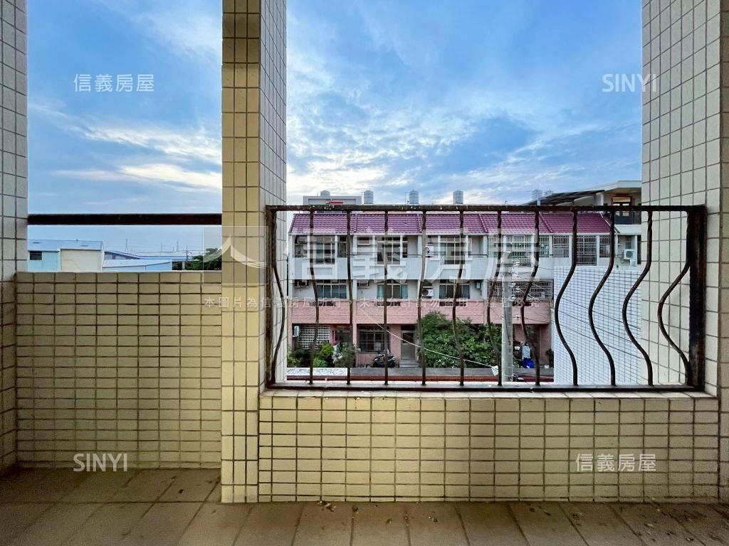 龍井邊間車庫學區透天房屋室內格局與周邊環境