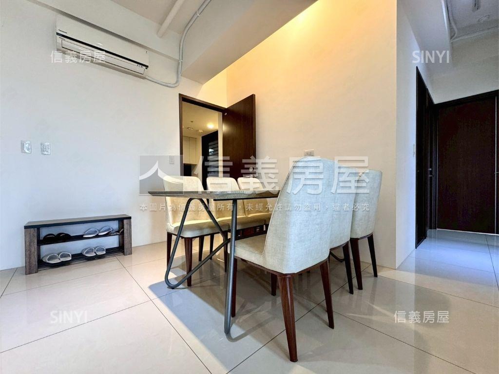 仰峰視野三房雙車位房屋室內格局與周邊環境