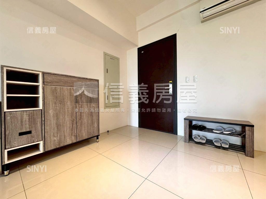 仰峰視野三房雙車位房屋室內格局與周邊環境