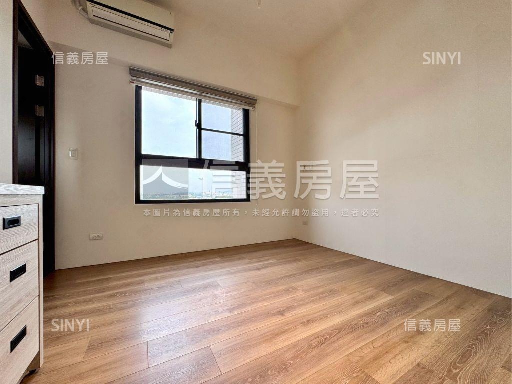 仰峰視野三房雙車位房屋室內格局與周邊環境