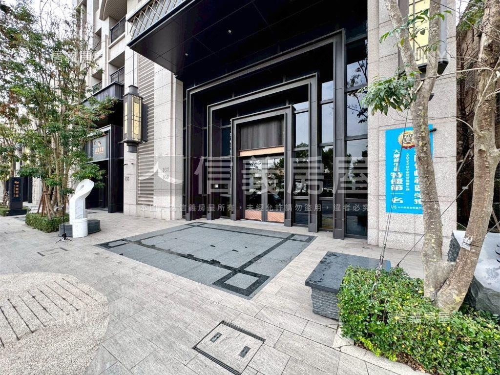 仰峰視野三房雙車位房屋室內格局與周邊環境