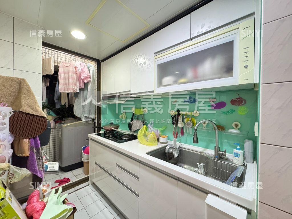 【榮富學區】溫馨精美兩房房屋室內格局與周邊環境