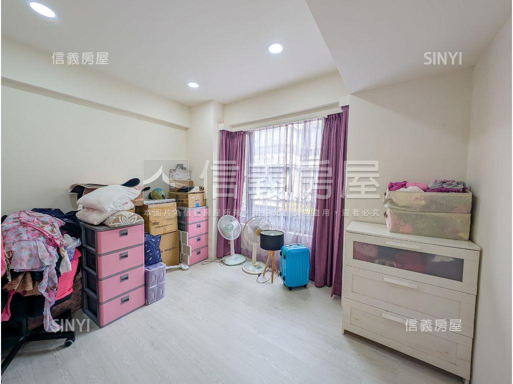 法國小鎮庭院美墅房屋室內格局與周邊環境