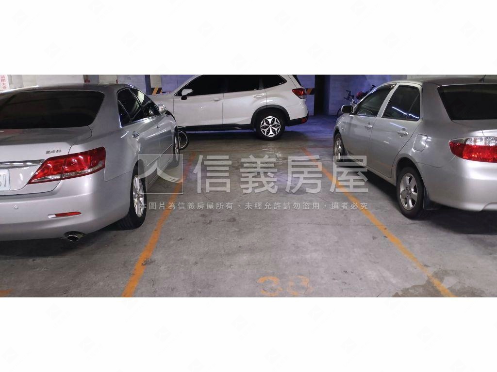 河堤公園景觀美宅附平車房屋室內格局與周邊環境