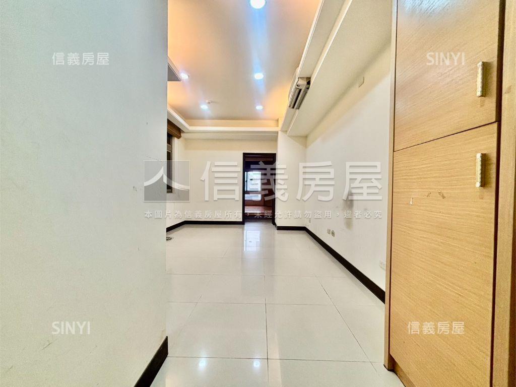 臻第極緻美廈大套房房屋室內格局與周邊環境