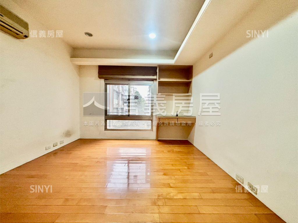 臻第極緻美廈大套房房屋室內格局與周邊環境