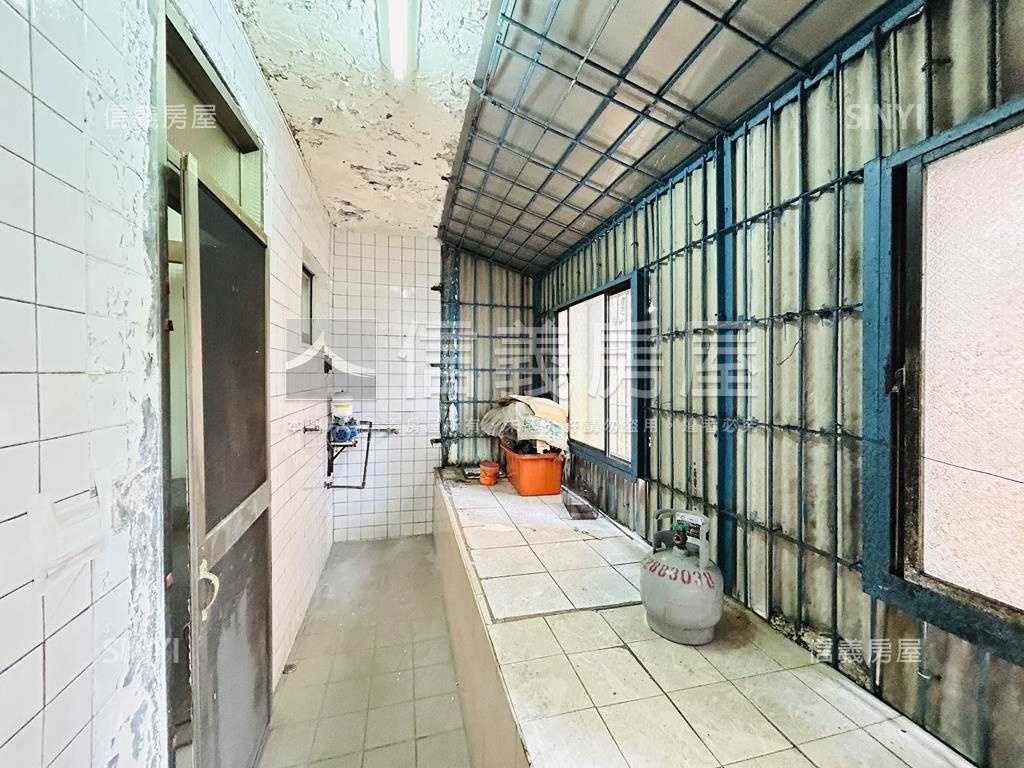 低總價成家立業邊間三房房屋室內格局與周邊環境