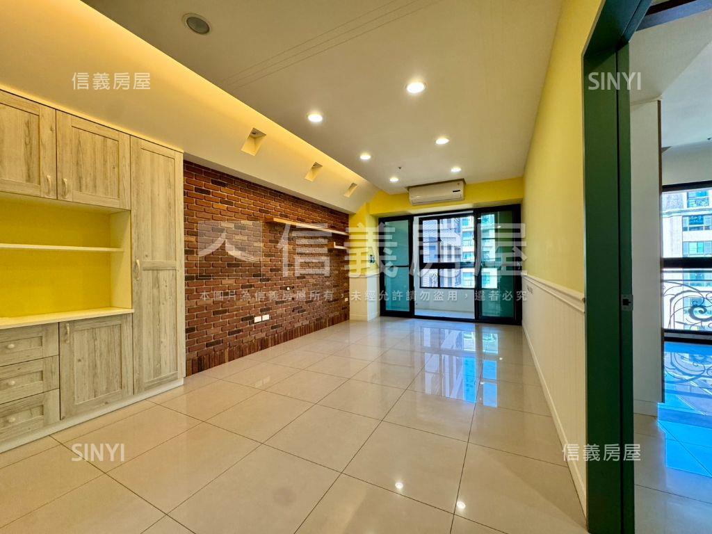 冠雲集高樓採光三房雙車位房屋室內格局與周邊環境