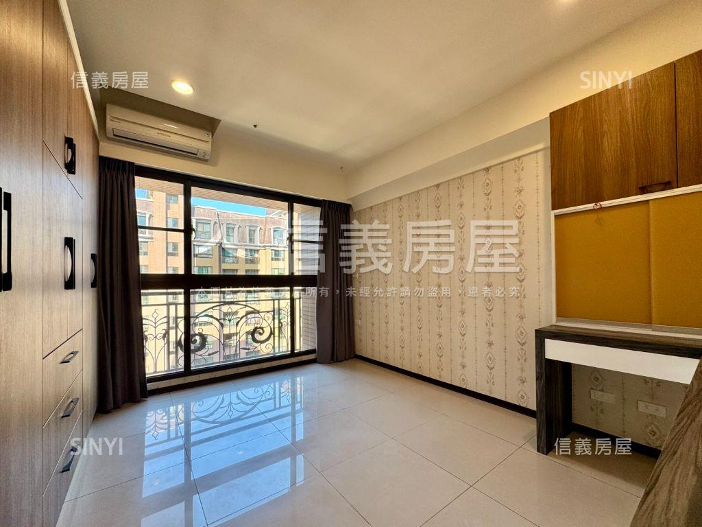 冠雲集高樓採光三房雙車位房屋室內格局與周邊環境