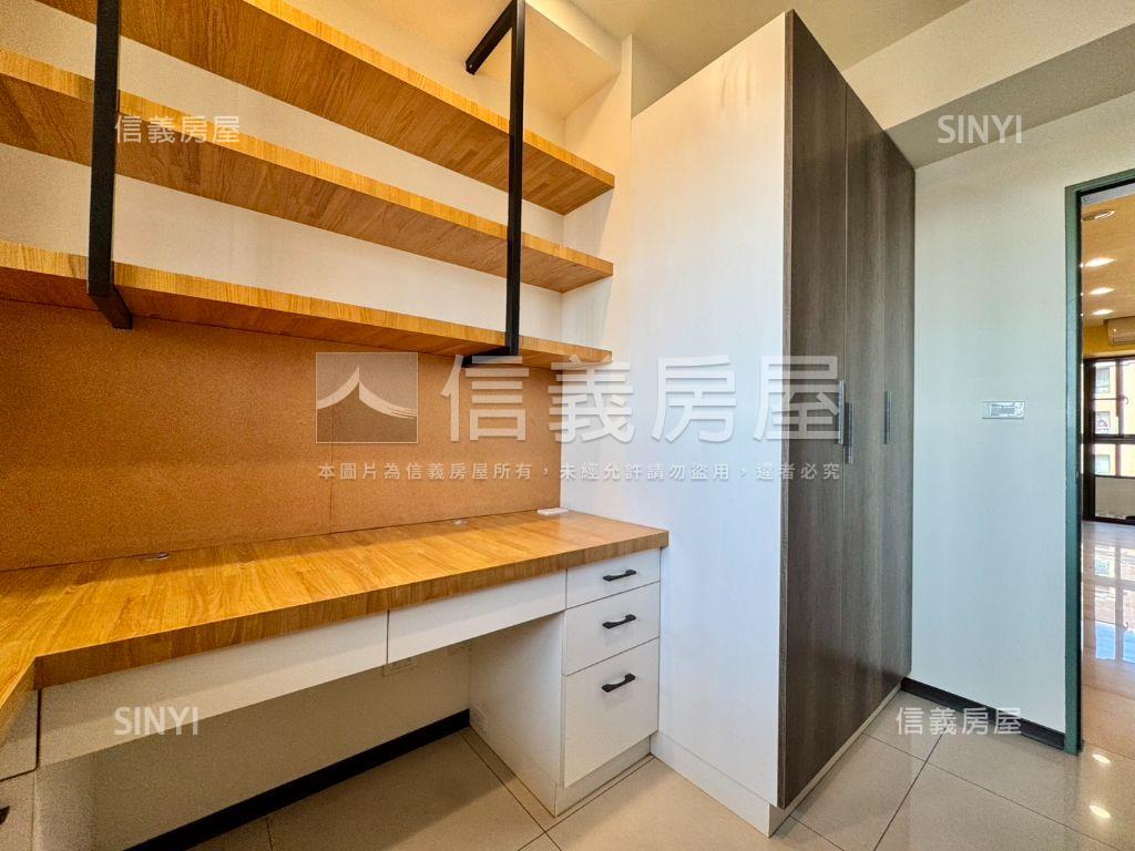 冠雲集高樓採光三房雙車位房屋室內格局與周邊環境