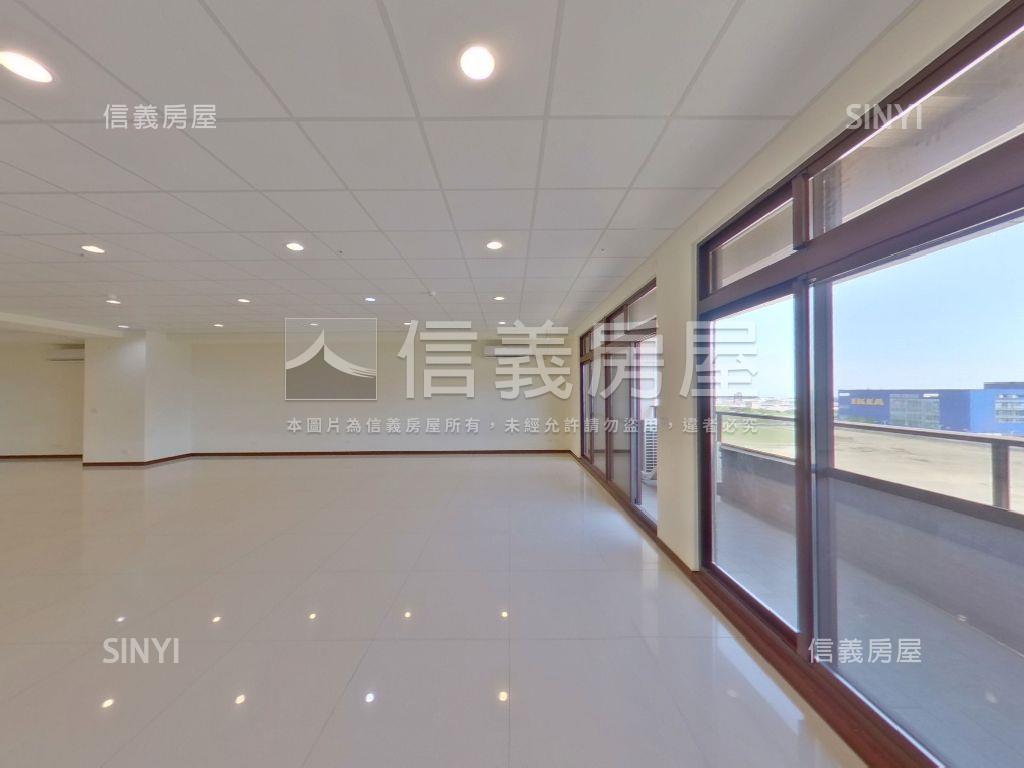 青埔高鐵站前金融雙星商辦房屋室內格局與周邊環境