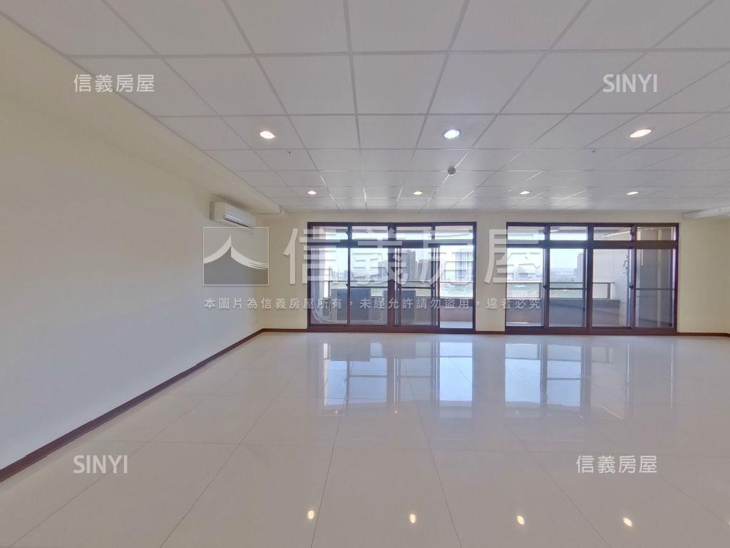 青埔高鐵站前金融雙星商辦房屋室內格局與周邊環境