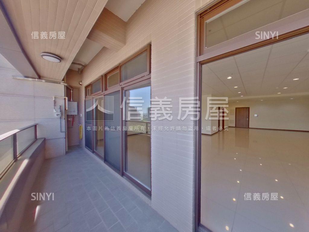 青埔高鐵站前金融雙星商辦房屋室內格局與周邊環境