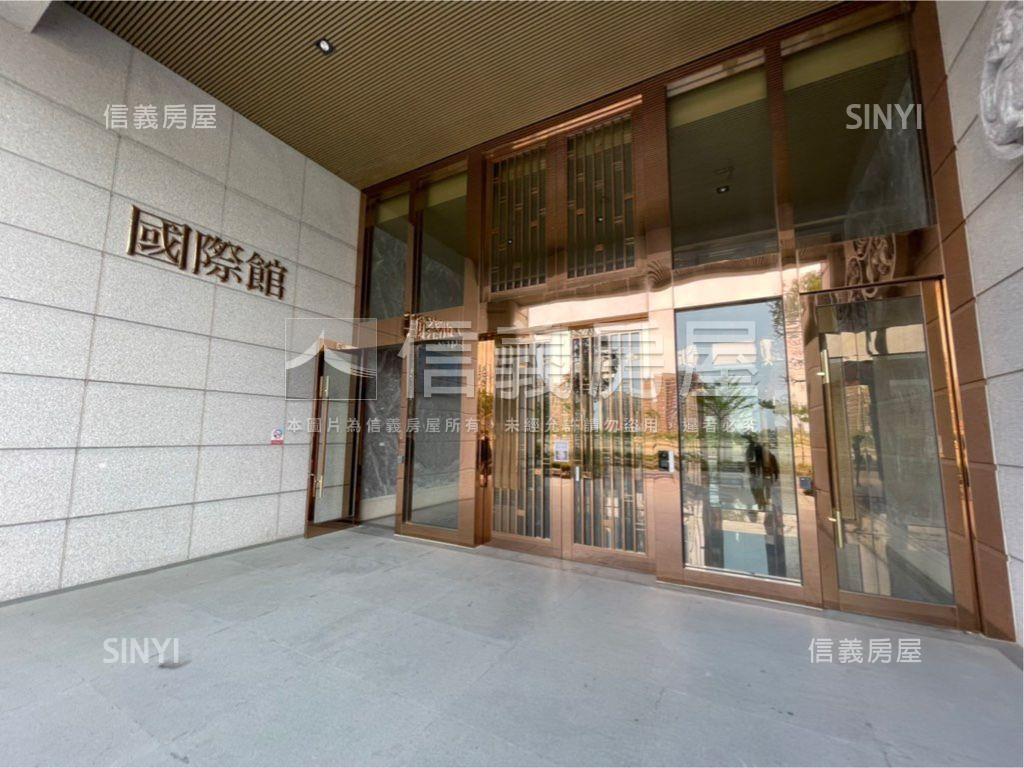 青埔高鐵站前金融雙星商辦房屋室內格局與周邊環境