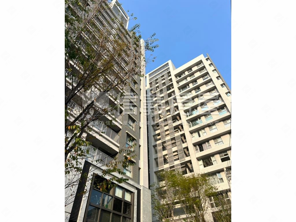 新！近交流道理和建設房屋室內格局與周邊環境