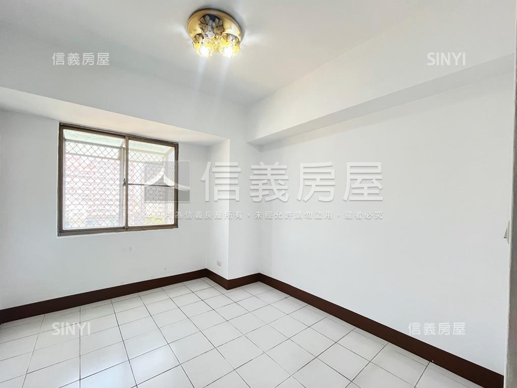 機能佳免整理大三房房屋室內格局與周邊環境