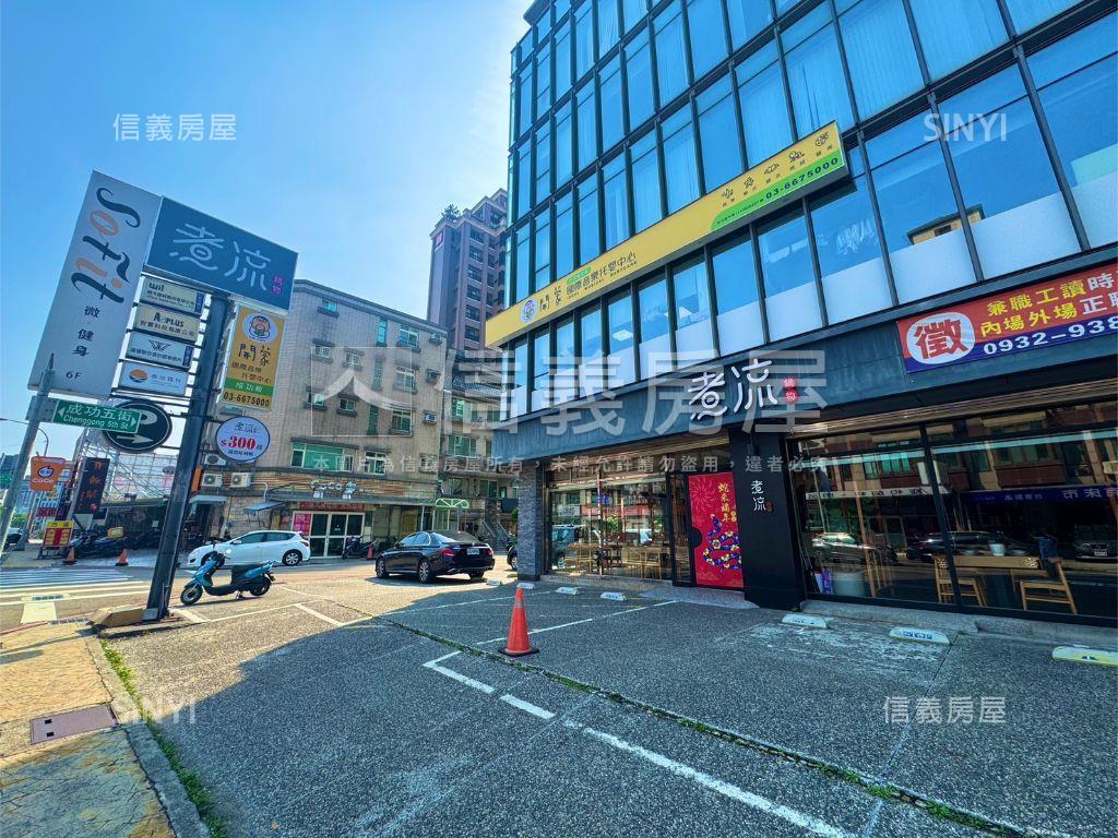 雙面臨路黃金角邊土地房屋室內格局與周邊環境