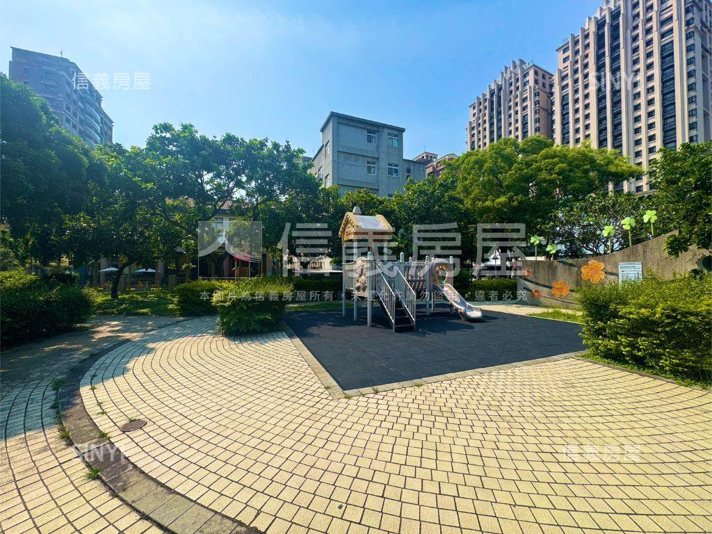 雙面臨路黃金角邊土地房屋室內格局與周邊環境