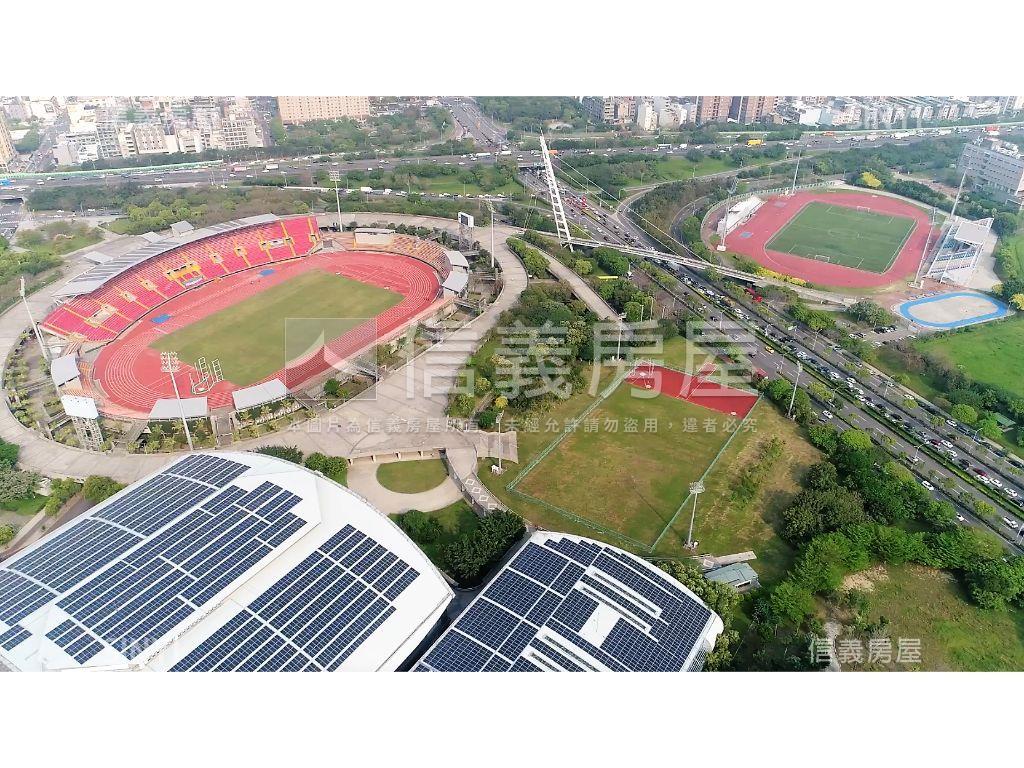 雙面臨路黃金角邊土地房屋室內格局與周邊環境