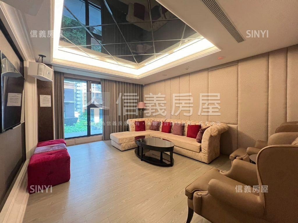 【主推】新世紀兩房車位房屋室內格局與周邊環境