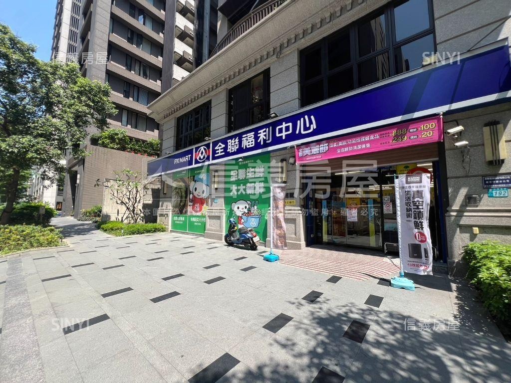 【主推】新世紀兩房車位房屋室內格局與周邊環境