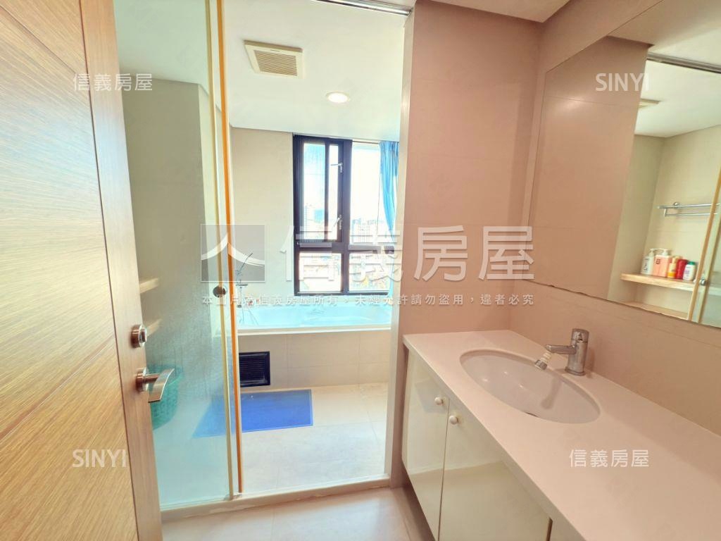 １１期日出登陽高樓四房房屋室內格局與周邊環境