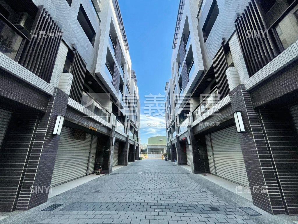 桂林商圈屋齡６年質感別墅房屋室內格局與周邊環境