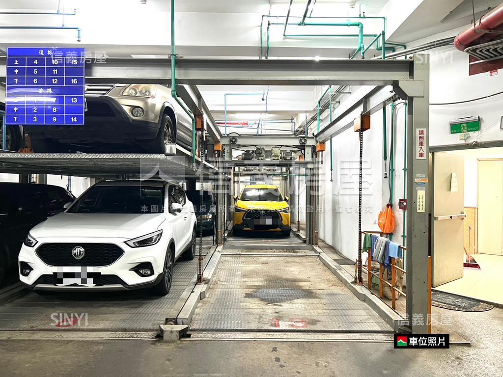捷運～紐約蘇活３房車位房屋室內格局與周邊環境