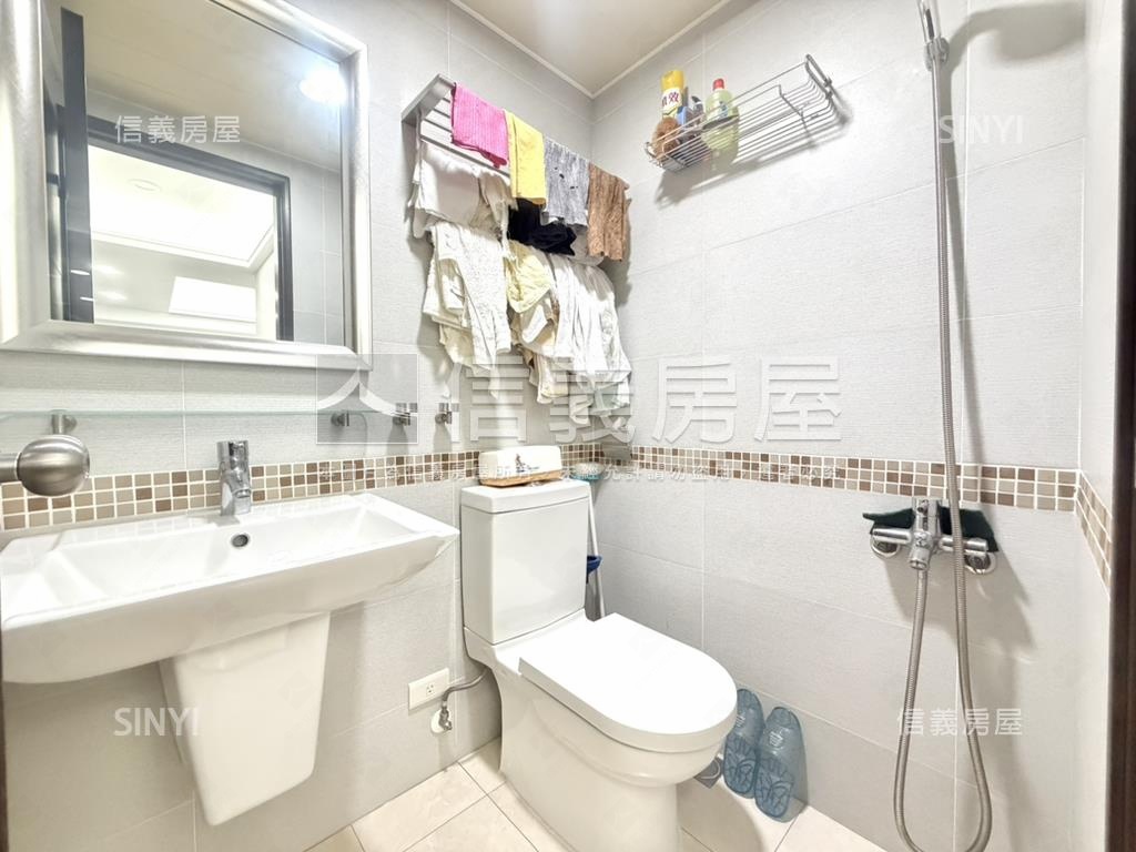 天天微笑三房平車房屋室內格局與周邊環境