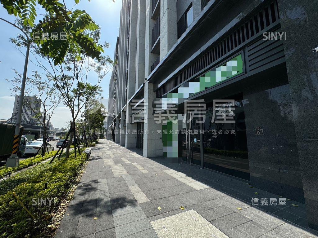 達麗創世紀稀有格局店面房屋室內格局與周邊環境