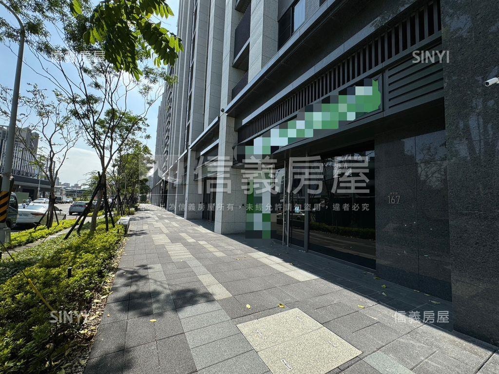 達麗創世紀稀有格局店面房屋室內格局與周邊環境