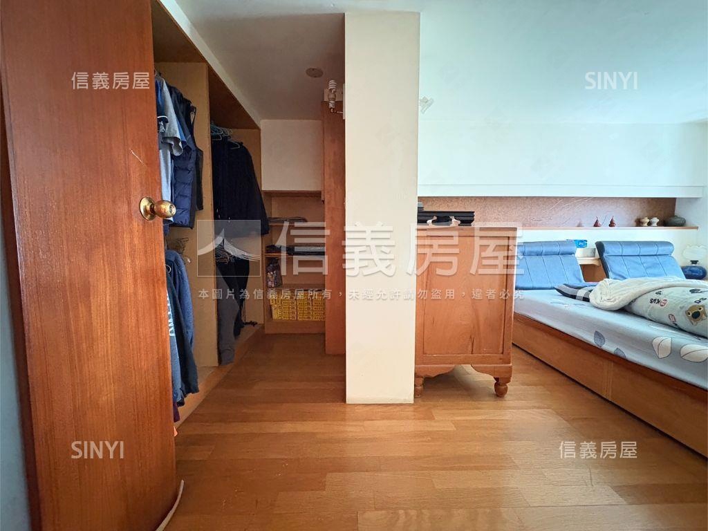 寶山名邸３房有車位房屋室內格局與周邊環境