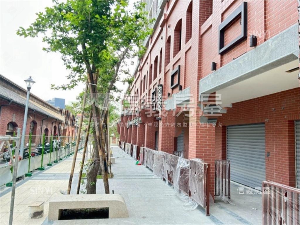 士林一品Ｂ１全新店面房屋室內格局與周邊環境