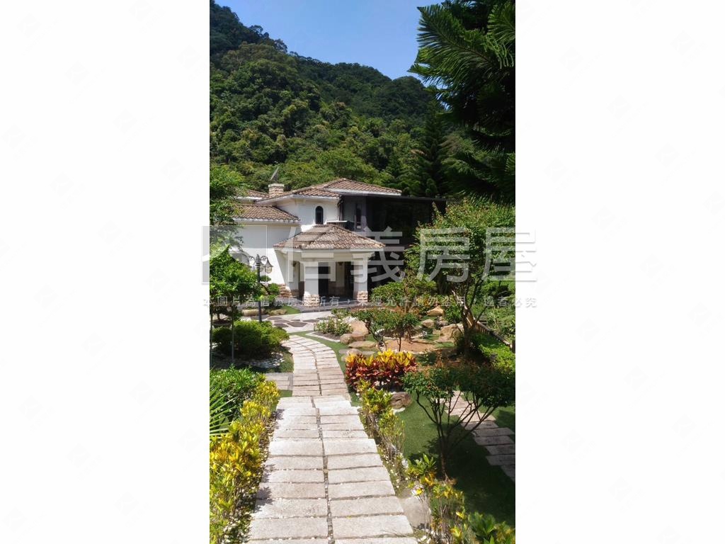 石碇絕美山林花園豪宅房屋室內格局與周邊環境